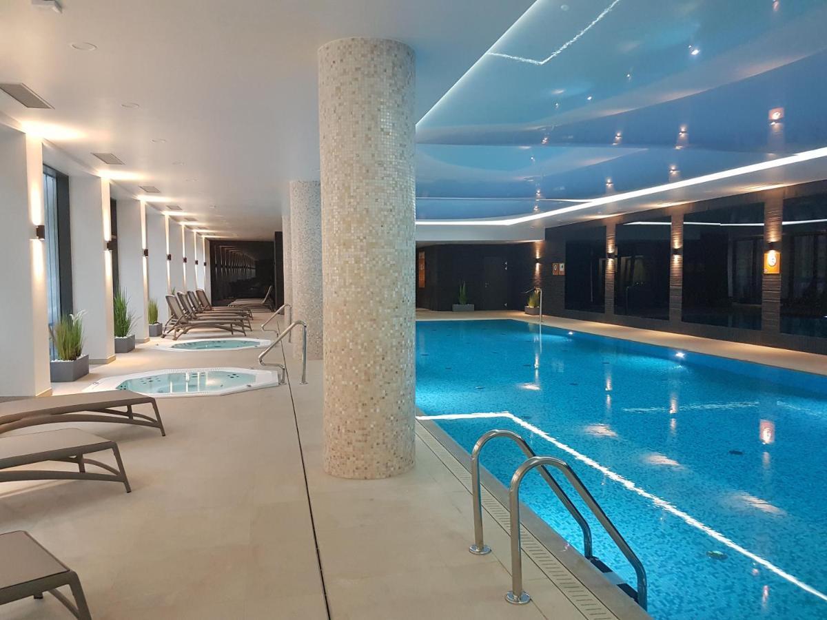 Apartament Baltyk Nadmorskie Tarasy Z Parkingiem Kołobrzeg Exterior foto
